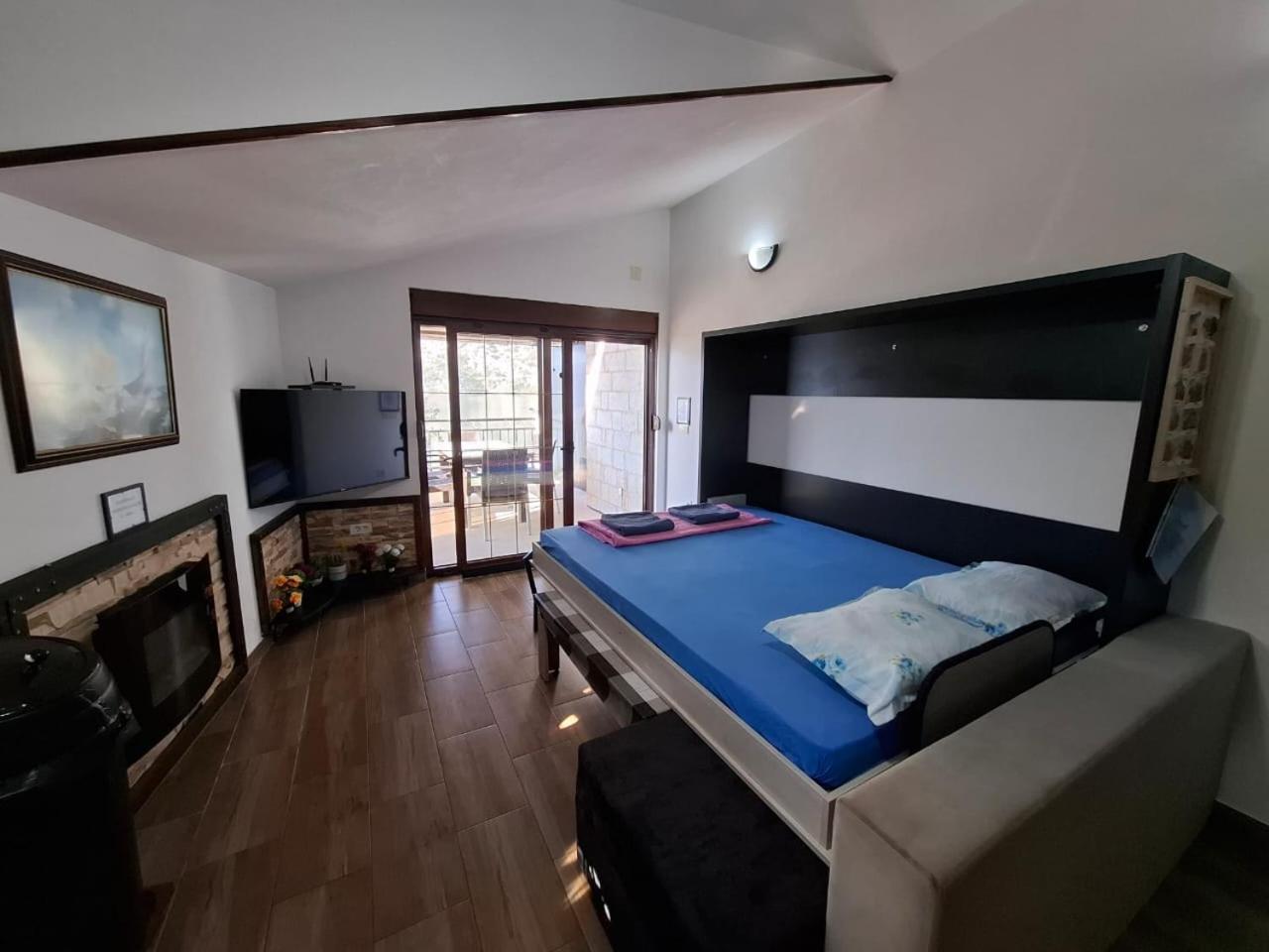 Villa Ivan Risan Szoba fotó